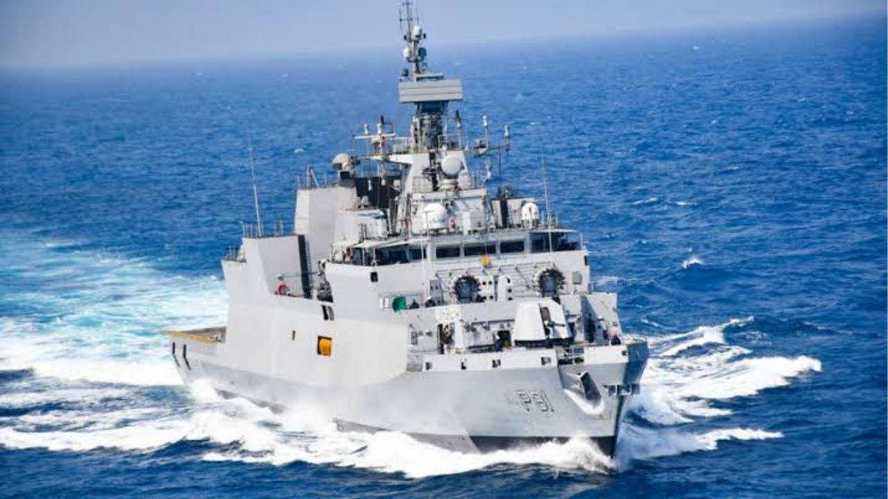 Indigenous Naval Platforms : सागरी सुरक्षेला नवे बळ; आयएनएस दुनागरी, शोधन, अग्रय आणि महेंद्रगिरी नौदलात दाखल