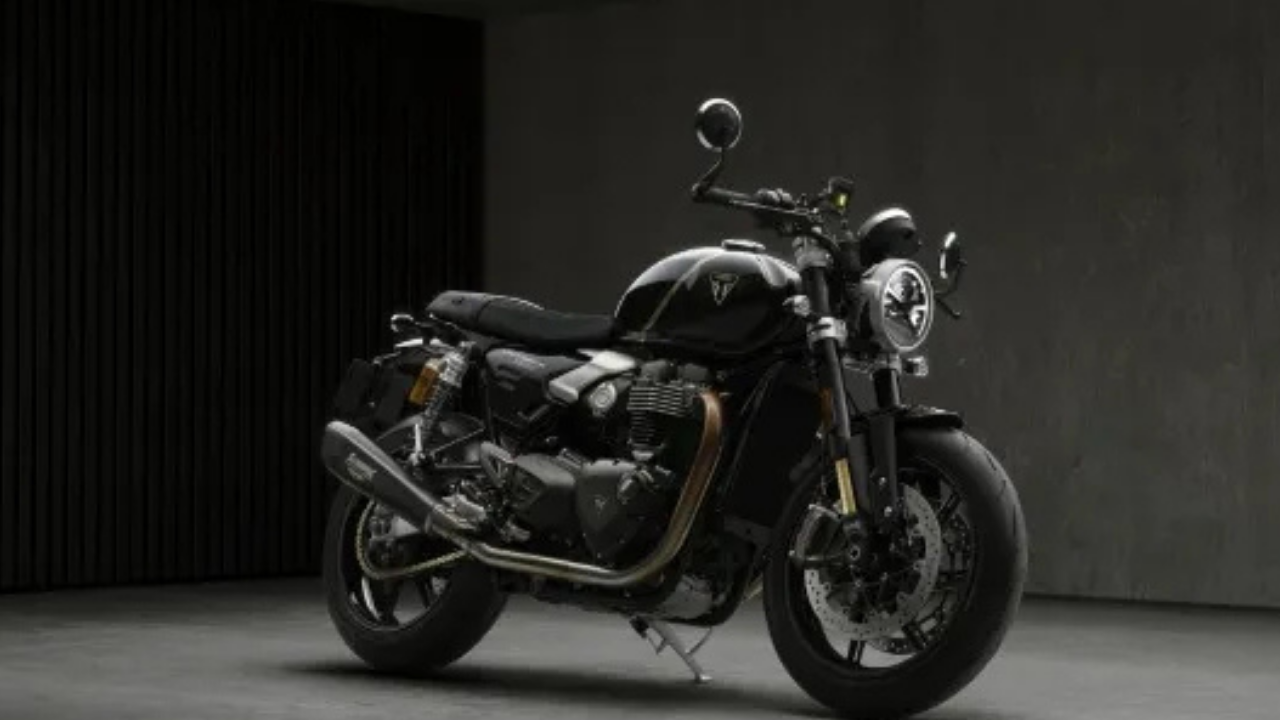 Triumph: लिमिटेड एडिशन ‘Triumph Speed Twin 1200 TFC’  भारतात दाखल; जगभरात फक्त ७५० बाइक्सची होणार विक्री!