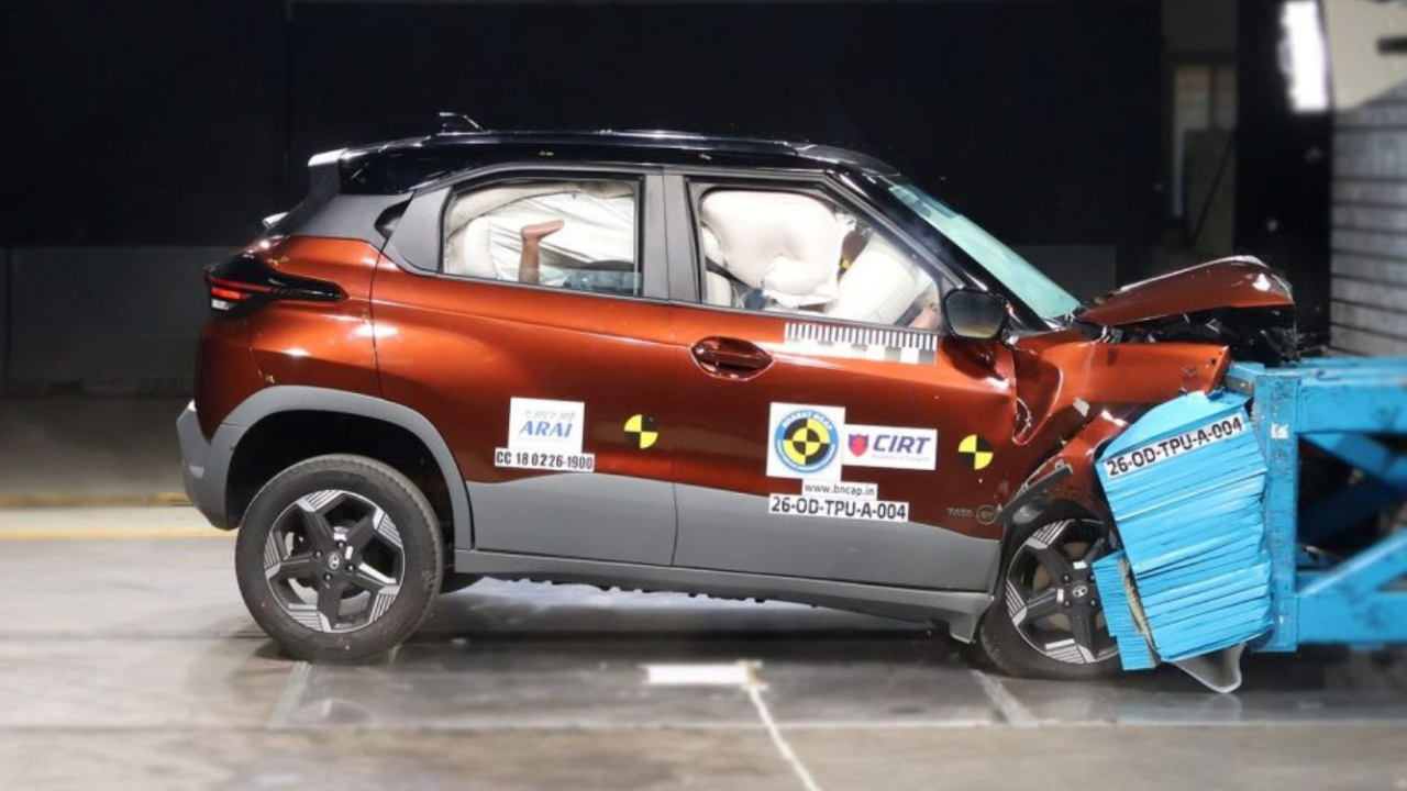 2026 Tata EV Punch 5 Star Rating: टाटा पंच ईव्हीला भारत NCAP क्रॅश टेस्टमध्ये मिळाले ५-स्टार रेटिंग! पाहा सविस्तरपणे
