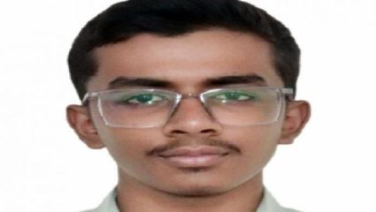 NEET 2026 Topper: रत्नागिरीच्या भावेशची मोठी झेप! NEET 2026 मध्ये राज्यात अव्वल, देशातही चमकदार कामगिरी