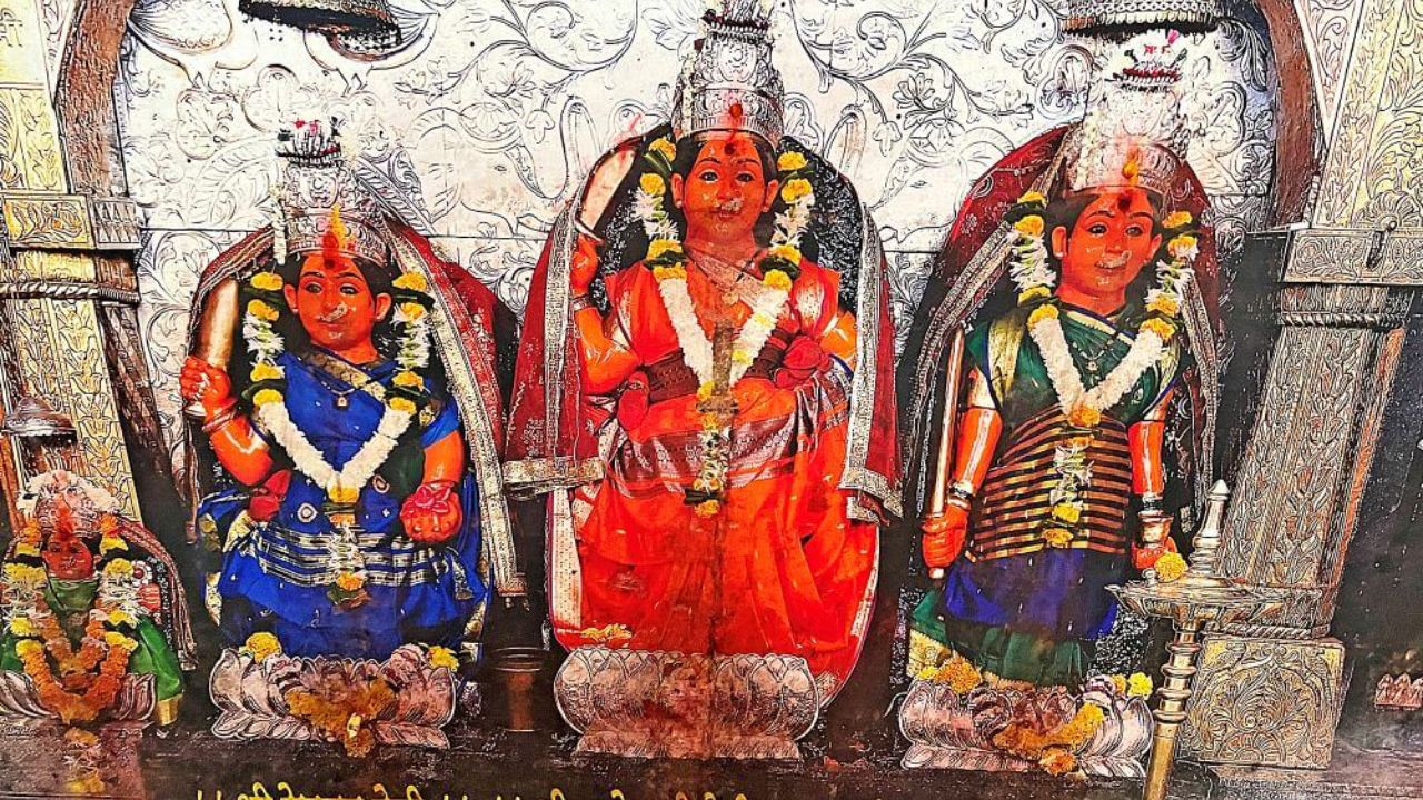 Vajreshwari Devi: पालघर जिल्ह्यातील वज्रेश्वरी देवीचा महिमा आणि तिच्या मंदिराचा इतिहास जाणून घ्या