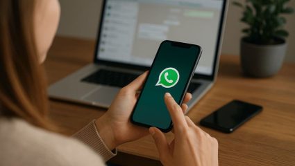 WhatsApp Update: स्टेटस अपलोड करताना स्पेलिंग चुकली? चिंता करू नका, व्हॉट्सॲप लवकरच घेऊन येणार कॅप्शन एडिट फीचर