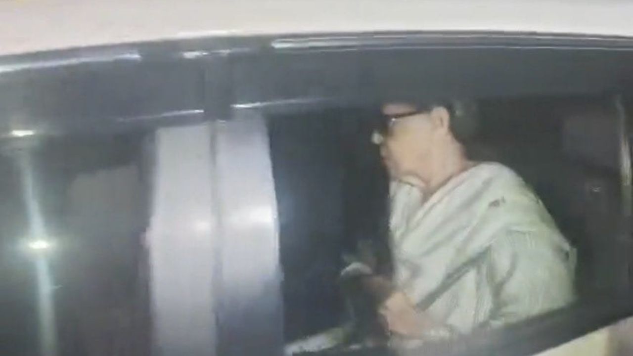 राहुल गांधी ताब्यात; सोनिया गांधी पोलीस ठाण्यात दाखल, काँग्रेसचे आंदोलन अधिक तीव्र