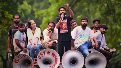 धर्मेंद्र प्रधानांच्या राजीनाम्यानंतरही कॉकरोच जनता पार्टीचा आंदोलनाचा इशारा! ‘गुन्हे मागे घ्या, अन्यथा पुन्हा…’