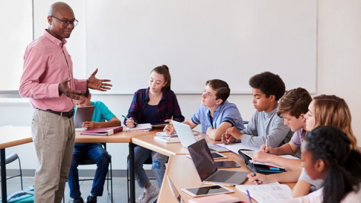 Canada Education: कॅनडाची पदवी घेऊनही भारतीय विद्यार्थ्यांना नोकरी मिळेना? जाणून घ्या यामागचे नेमके वास्तव…