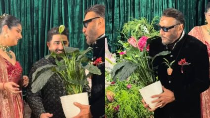 Jackie Shroff : ‘भिडू! Gift हे गिफ्ट असतं’ जॅकी श्रॉफ यांनी अर्जुन कपूरच्या बहिणीला दिली भलतीच भेट वस्तू