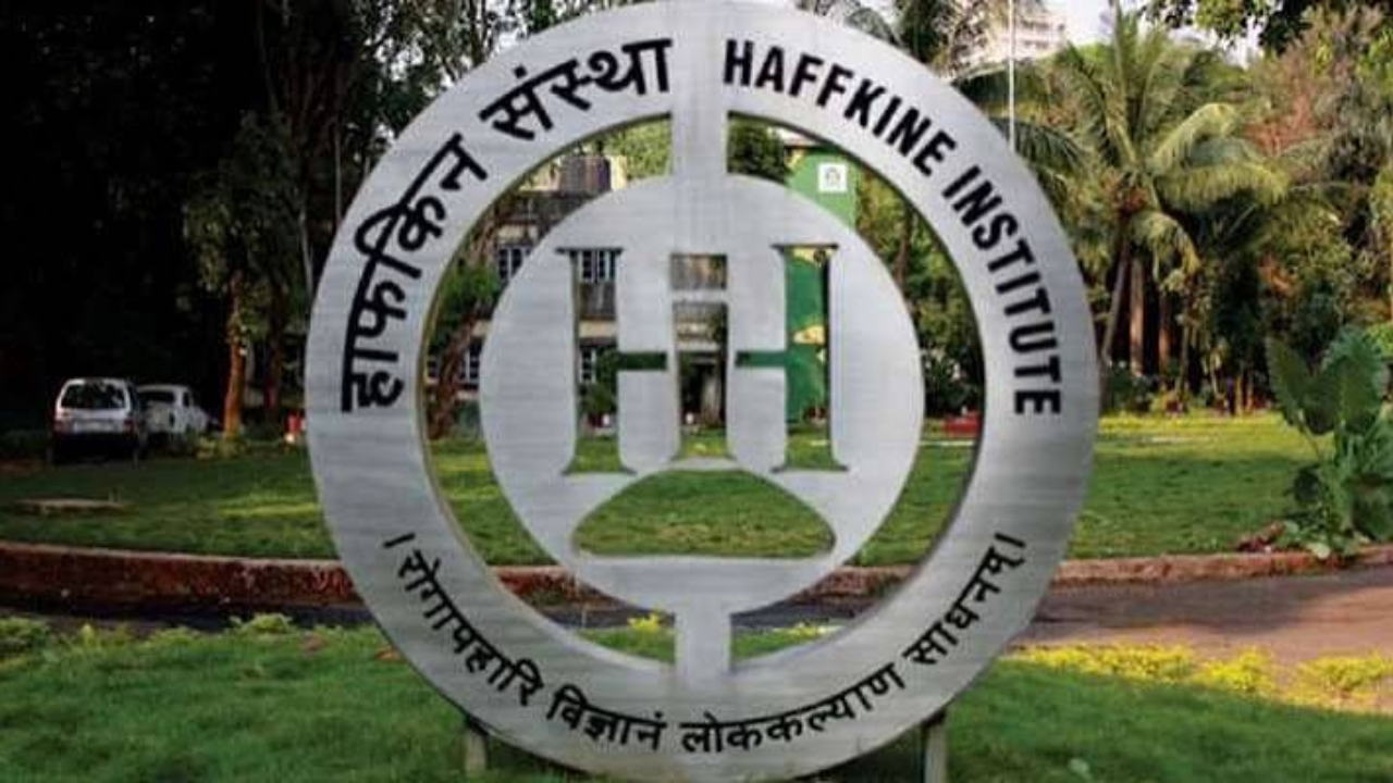 Haffkine: हाफकीन महामंडळ बनावट स्वाक्षरी प्रकरण, लाचलुचपत चाैकशीतील दाेषमुक्त प्रकरणातील अधिकाऱ्यांची झाडाझडती करावी!