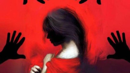 UP Crime : नराधमाची ६० वर्षे झाली, पण वासना सुटेना! २ वर्षांच्या बालिकेवर अत्याचार; पोलिसांनी ठोकल्या बेड्या