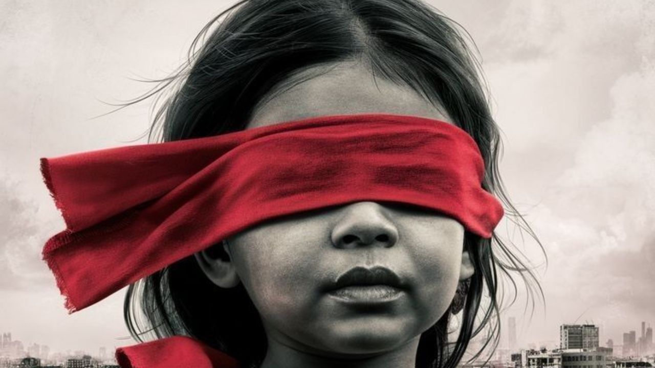 नाशिक हादरले! शासकीय आश्रमशाळेतील ९ वीच्या विद्यार्थीनीने दिला बाळाला जन्म, नात्यातील मुलासोबत होते अनैतिक संबंध