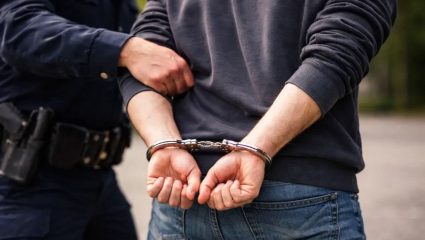Mumbai Crime : मुंबईत सिया-केतन हत्याकांडाची पुनरावृत्ती! डिलिव्हरी बाॅयने अल्पवयीन प्रेयसीला कड्यावरुन ढकलले