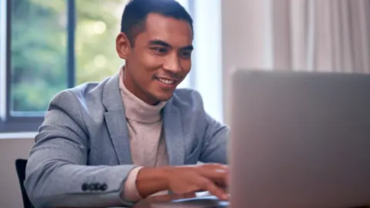High Salary Jobs: पैसाही मिळणार आणि मनःशांतीही! कॉर्पोरेटमधील ‘या’ क्षेत्रांमध्ये मिळतात कोट्यवधींचे पॅकेजेस; कटकट शून्य!