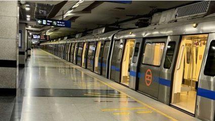 आंदोलन संपताच दिल्ली मेट्रोची मोठी घोषणा; 3 स्थानके पुन्हा सुरू, 15 अद्याप बंद