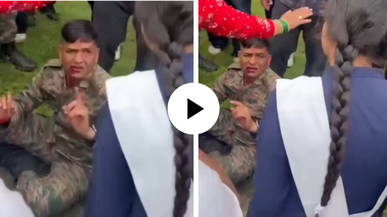 शाळेत विद्यार्थिनीशी गैरवर्तनाचा आरोप; संतप्त पालकांनी NCC शिक्षकाला चपलांनी केली मारहाण; Video Viral