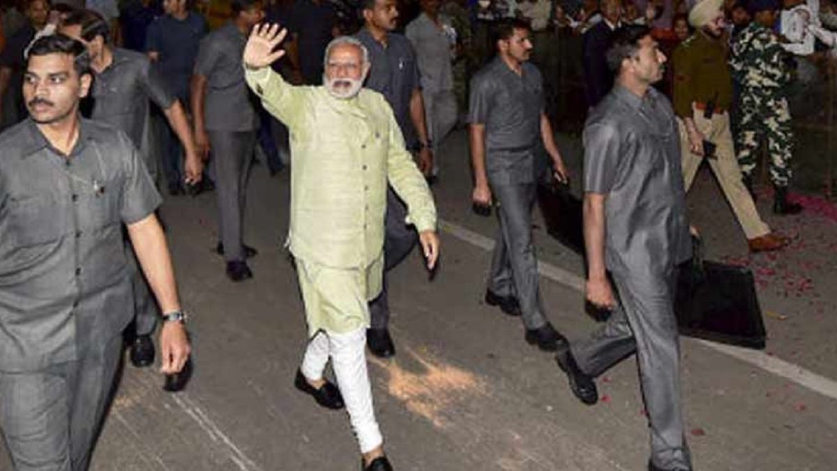 PM Narendra Modi security: पंतप्रधान नरेंद्र मोदींच्या सुरक्षेत मोठा बदल; ‘हे’ आयपीएस ऑफिसर सांभाळणार त्यांच्या सुरक्षेची धुरा!