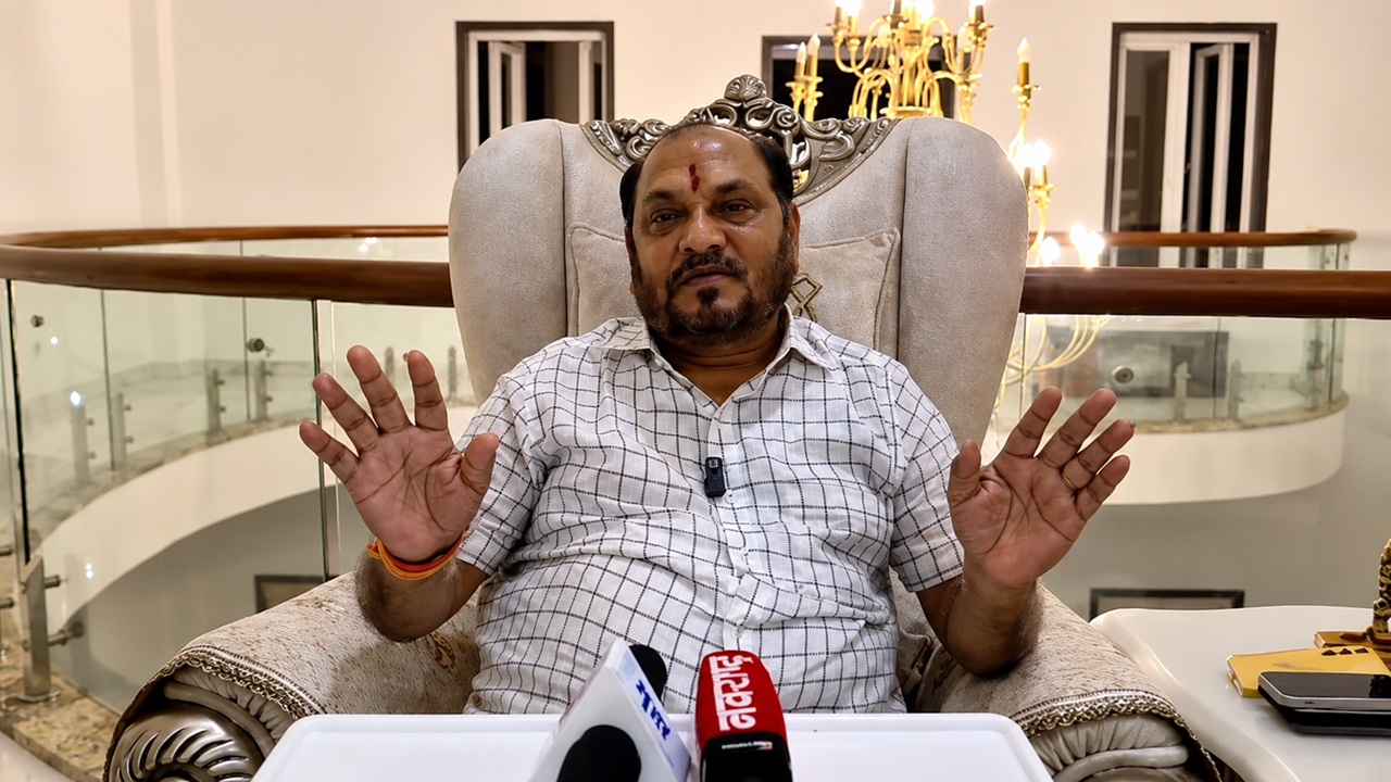 Ratnagiri Politics : ‘सुनील तटकरे स्वतःच्या बापाचे…’; रामदास कदमांच्या एका वक्तव्याने राजकीय वर्तुळात खळबळ