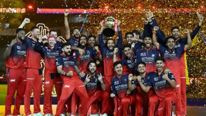 विराट कोहलीची RCB सुपरहिट! विक्रमी ब्रँड व्हॅल्यूने क्रिकेटविश्वात रचला जागतिक इतिहास