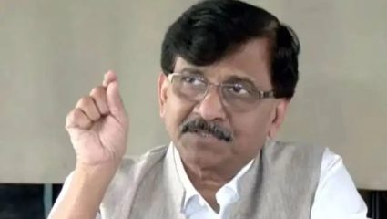 Sanjay Raut PC Delhi: फुटीर गट लवकरच भाजपमध्ये विलीन होणार; संजय राऊतांचा गौप्यस्फोट