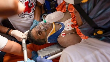 Venezuela Earthquake : भूकंपाच्या विध्वंसात आशेचा किरण; ८ दिवसांनी सुरक्षा रक्षकाची ढिगाऱ्यातून सुखरुप सुटका