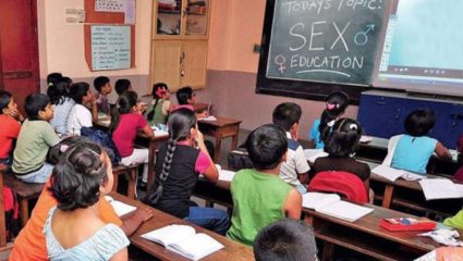 Sex Education : शालेय अभ्यासक्रमात लवकरच ‘लैंगिक शिक्षण’ सुरू होणार; आठवड्यातून दोनदा होणार विशेष क्लास