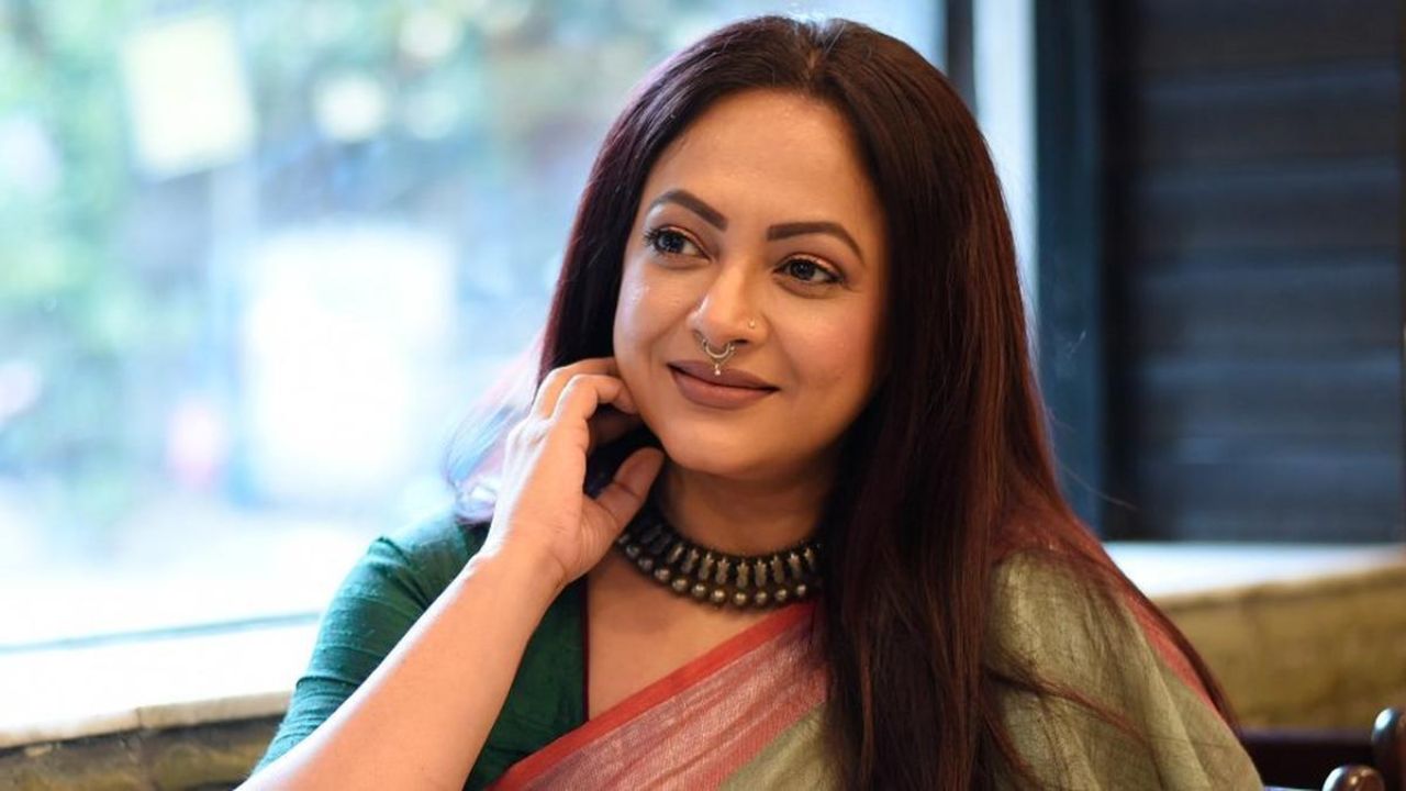 Shreelekha Mitra Controversy: पंतप्रधान मोदींवरील आक्षेपार्ह कार्टून शेअर केल्यामुळे प्रसिद्ध अभिनेत्री अडचणीत, नेमकं प्रकरण काय?