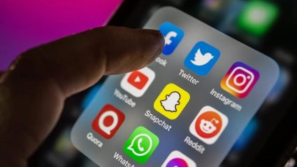 Instagram, Meta सह सोशल मीडिया कंपन्यांना संसदीय समितीची नोटीस; 3 ऑगस्टला प्रतिनिधींना हजर राहण्याचे आदेश