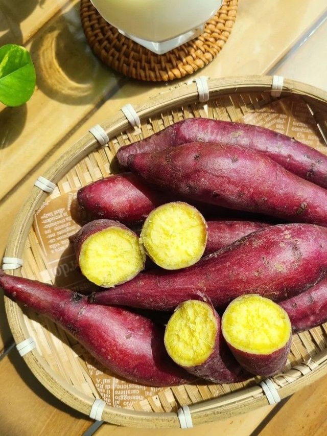 रताळी की बटाटा? आरोग्यासाठी कोणता पर्याय अधिक फायदेशीर