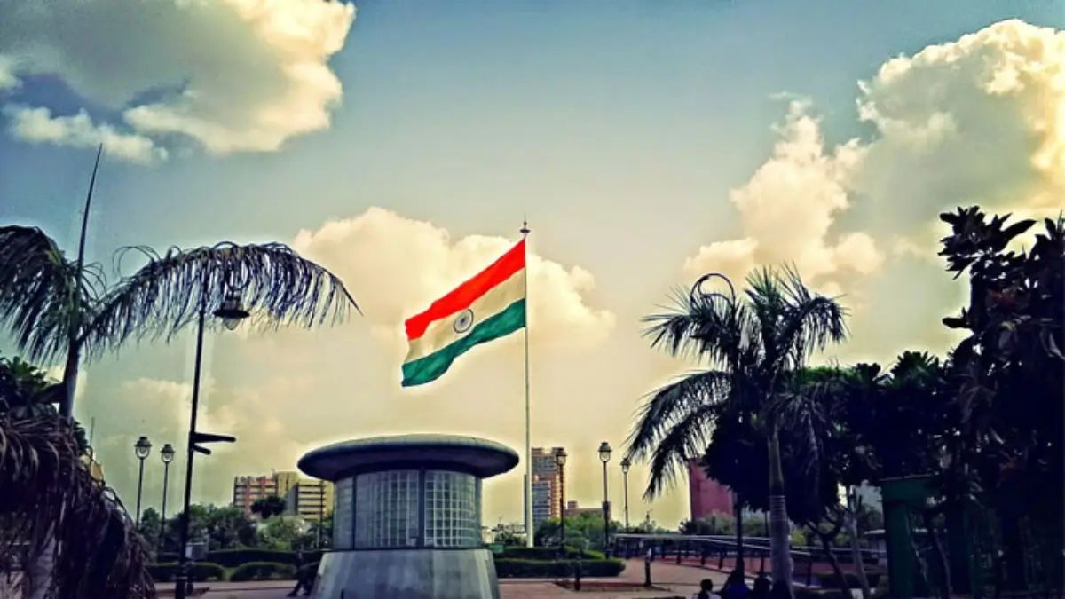 City of Flags: भारतातील ‘या’ शहराला का म्हटले जाते झेंड्यांचे शहर? जाणून घ्या तिरंग्याचा अनोखा इतिहास…