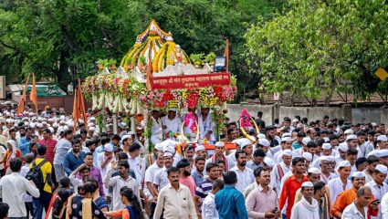 आषाढी एकादशीसाठी पुणे सज्ज; शहरातील प्रमुख विठ्ठल मंदिरांमध्ये जय्यत तयारी