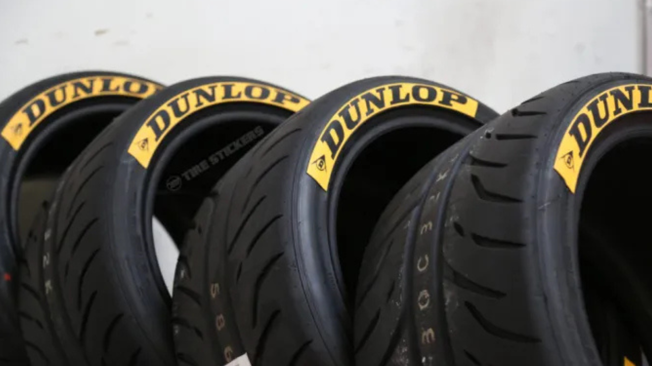 डनलप (Dunlop - यूके/गुडईयर ग्रुप) डनलप हा टायर उद्योगातील सर्वात जुन्या आणि विश्वासू ब्रँड्सपैकी एक आहे. हाय-स्पीड स्टॅबिलिटी आणि रेसिंग परफॉर्मन्ससाठी या ब्रँडचे 'Sport Maxx' टायर्स जगभरात पसंत केले जातात.