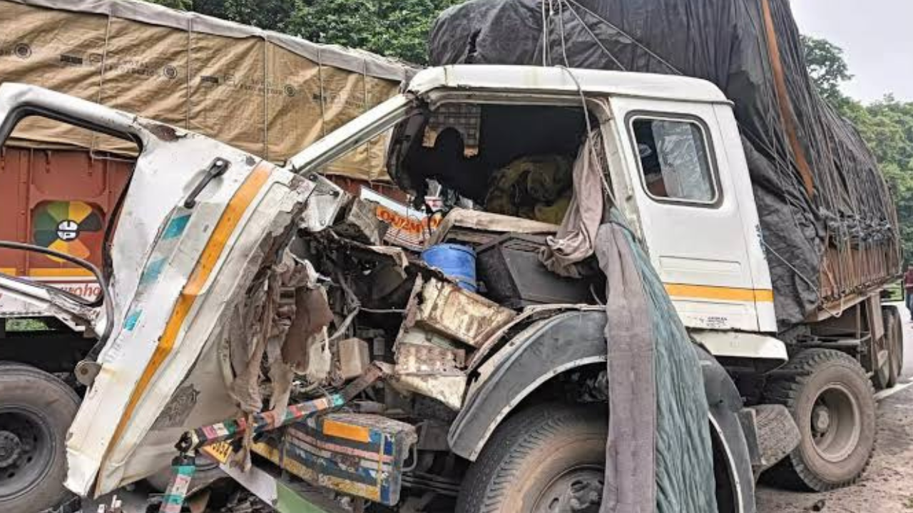 Bhandara News: दोन ट्रकची समोरासमोर धडक, वाहकाचा मृत्यू; कोरंभी परिसरातील बायपास मार्गावरील घटना
