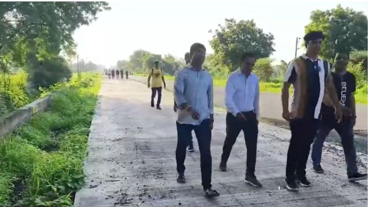 Gaigaon Ganpati Akola : गायगाव गणपती मंदिरात संकष्टी निमित्त अलोट गर्दी!,अकोलेकरांची पायी वारी!