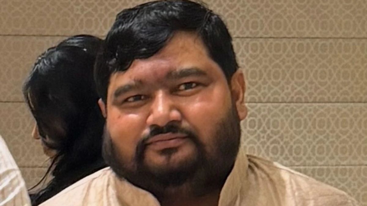 लखनऊ: ड्रायव्हरच निघाला हत्यारा,साथीदारांसह पीडित व्यक्तीवर झाडल्या गोळ्या .; जमिनीच्या वादातून केली हिंदुत्ववादी  नेत्याची हत्या