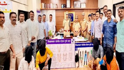 डोक्याला विग अन् पुणे शहरात घरफोड्या; पोलिसांनी गुजरातच्या आरोपीसह चौघांना पकडले