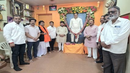 Ahilyanagar मध्ये पुन्हा शिवसेनेचा भगवा फडकणार! अनिल भय्या राठोडांच्या कार्यालयाला भेट देत अर्जुन खोतकरांचा मोठा दावा
