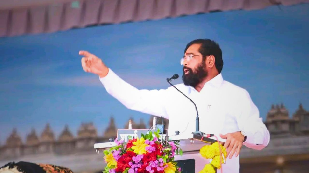 ‘विठ्ठलाच्या भक्तीपुढे कुठलाही जागतिक विक्रम खुजा’; धनगरवाडीत उपमुख्यमंत्री एकनाथ शिंदे यांचे प्रतिपादन