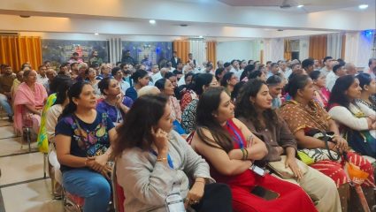 Malad Khot Dongri SRA Project : २० वर्षांच्या रखडपट्टीने नागरिक संतप्त, शाह हाऊसकॉनला हटवण्याची मागणी