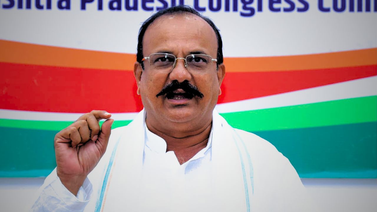 हर्षवर्धन सपकाळांचा भाजप-आरएसएसवर हल्लाबोल; ‘तिरंग्याचे प्रेम आता जागे झाले, देर आये दुरुस्त आये’
