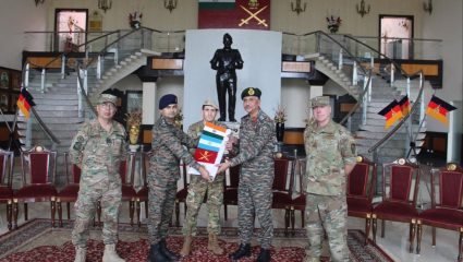 India Argentina Army: उत्तराखंडमधील कामेट शिखरावर भारत अन् अर्जेंटिनाचे सैनिक फडकवणार ध्वज; 35 जवानांच्या मोहिमेला हिरवा झेंडा