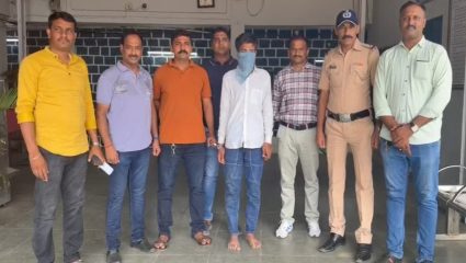 Kalyan Railway Police: धावत्या एक्सप्रेसमध्ये ‘मोबाईल चोर’ सुसाट! तासाभरात 5 महागडे फोन लंपास; आरोपी कल्याणमध्ये जेरबंद