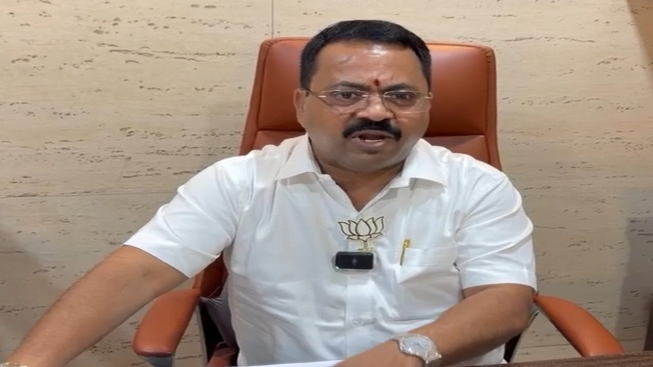 kalyan News: अवघ्या एका तासात 7/12 वर दुसऱ्या व्यक्तीचे नाव; कल्याण तहसीलदार कार्यालयातील प्रकाराने खळबळ