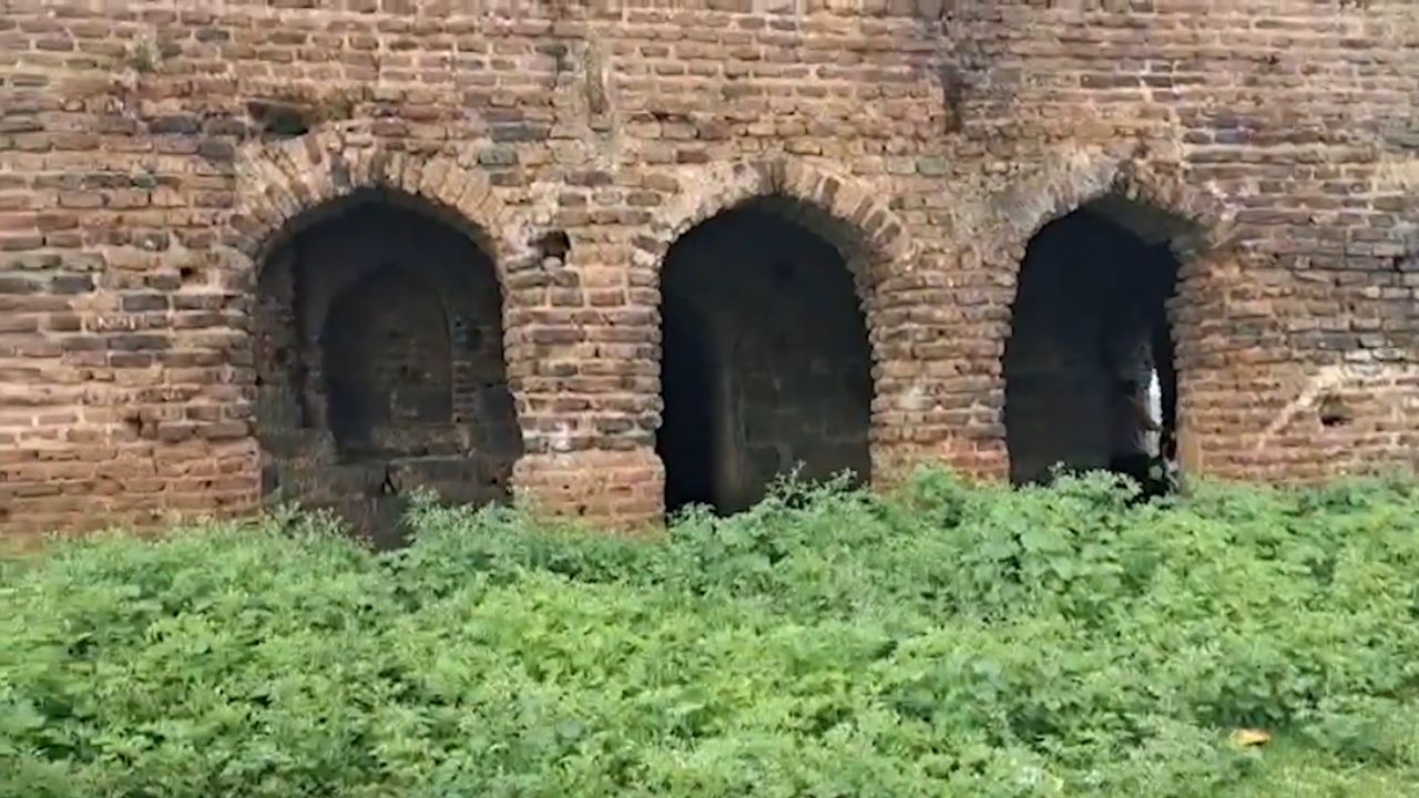 Buldhana News: मेहकरमधील ४०० वर्षांचा ऐतिहासिक ‘कंचनी महाल’ दुर्लक्षित, संवर्धनाची मागणी