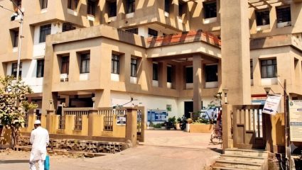 Raigad News: महाड नगरपरिषदेच्या सुरक्षेवर प्रश्नचिन्ह; मुख्याधिकाऱ्यांच्या दालनातच CCTV बंद, देखभालीसाठी निविदाच नाही?