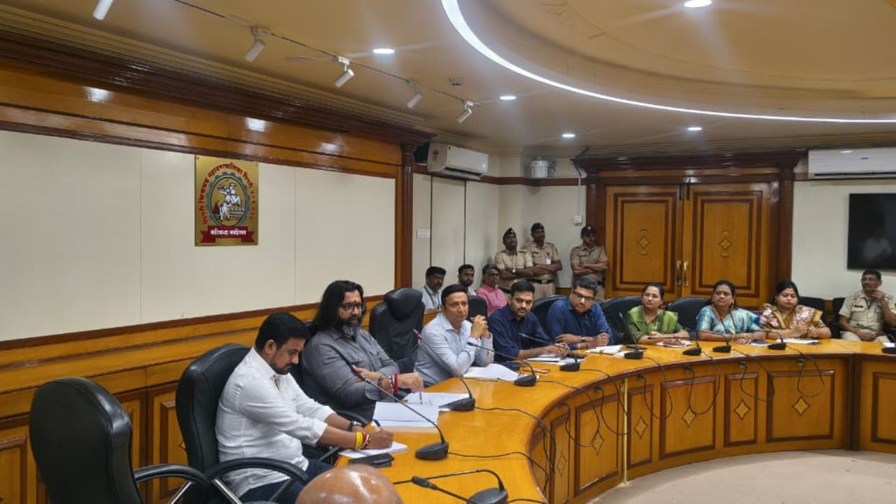 PCMC News: पिंपरी-चिंचवडमध्ये खुड्डेमुक्त रस्ते, कोंडीमुक्त वाहतूक अन्‌ कचरा नियोजनासाठी प्रशासनाला डेडलाईन