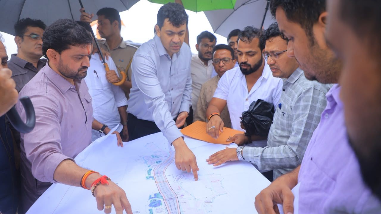 Lonavala Tiger Point Road News:लोणावळ्यातील वाहतूक कोंडी फुटणार; कुमार चौक ते टायगर पॉईंट रस्त्याला मिळणार गती!
