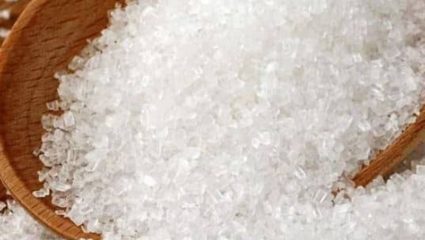 Sugar Black Marketing: साखरेचा काळाबाजार! ४०० टनांपेक्षा जास्त साठ्यावर नजर, राज्यभरात तपासणी सुरु
