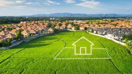 Real Estate Plot Investment : जमिनीत पैसे गुंतवणं सुरक्षित आहे? प्लॉट खरेदी करण्यापूर्वी ‘या’ महत्त्वाच्या गोष्टी जाणून घ्या