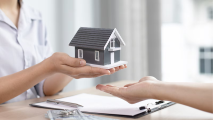 Home Loan Rates: आता स्वतःच्या घराचं स्वप्न होणार पूर्ण! ‘या’ बँकेने स्वस्त केले होम लोन; आताच चेक करा काय आहेत प्लॅन?