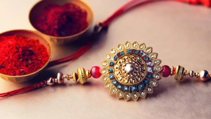 Instamart Rakhi : एका मिनिटात 857 राख्यांची विक्री… रक्षाबंधनाला इन्स्टामार्टवर ऑर्डर्सचा महापूर! राखीच्या ऑर्डर्समध्ये 300% वाढ