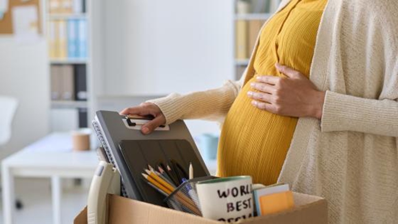 Tamil Nadu Maternity Leave: आता तिसऱ्या बाळासाठी ३६५ दिवसांची प्रसूती रजा मिळणार, सरकारचा मोठा निर्णय