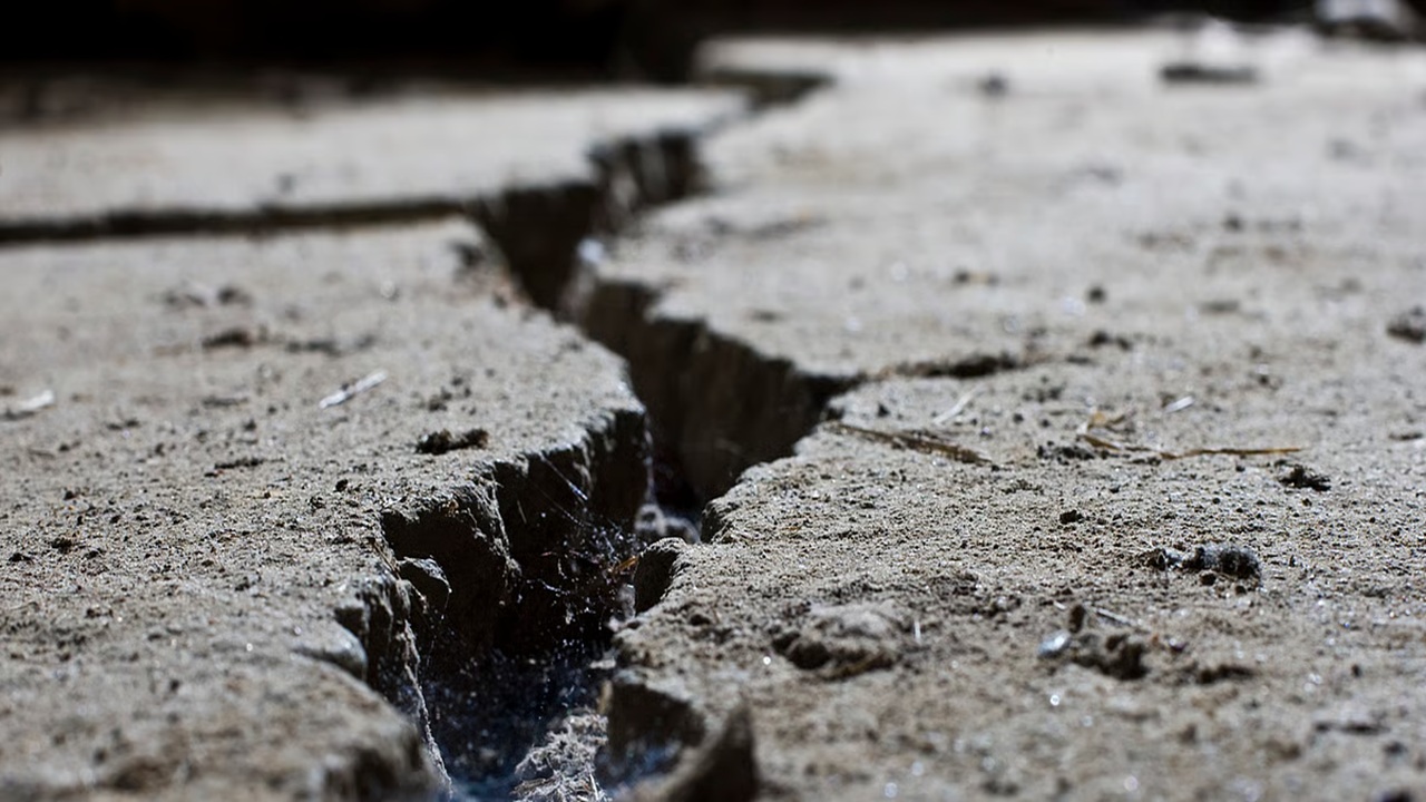 Nashik Earthquake: नाशिक जिल्ह्याला पुन्हा भूकंपाचे हादरे, जमीन थरथरली अन्…; नागरिकांमध्ये भीतीचे वातावरण